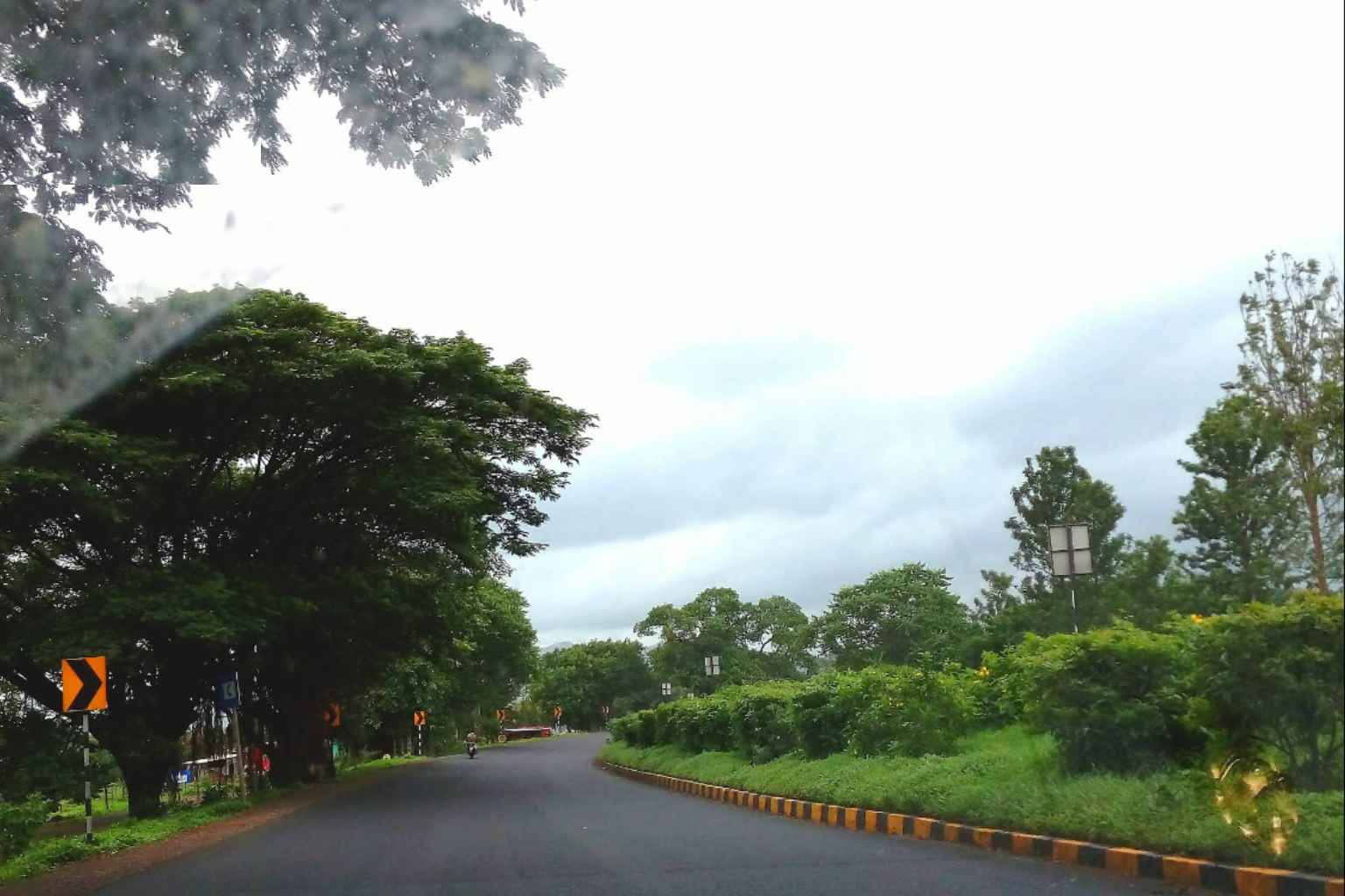 How to Reach Umbraj Maharashtra